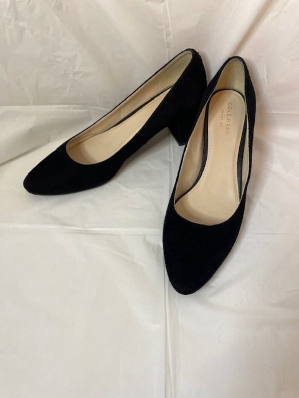 Cole Haan Women's Black Suede Block Heel Pumps - Size 7B - Picture 2 of 6